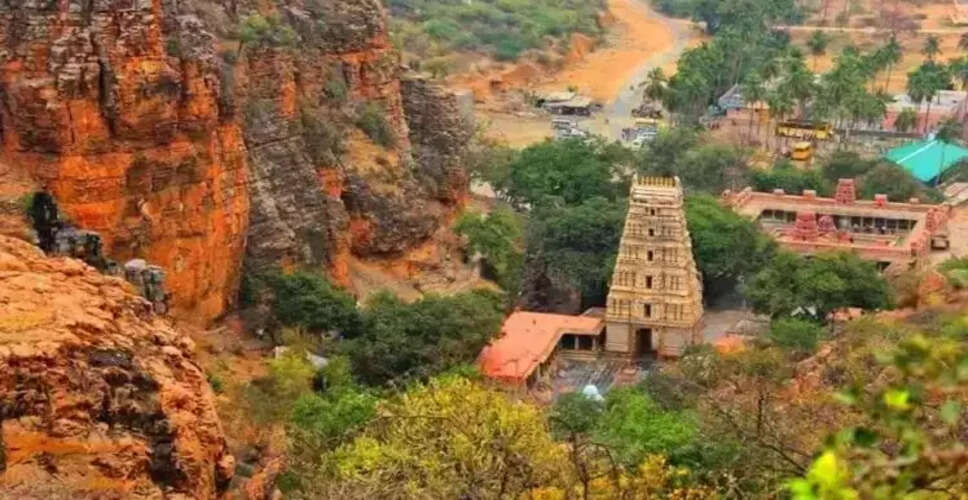 आंध्र प्रदेश का रहस्यमयी श्री यागंती उमामहेश्वर मंदिर