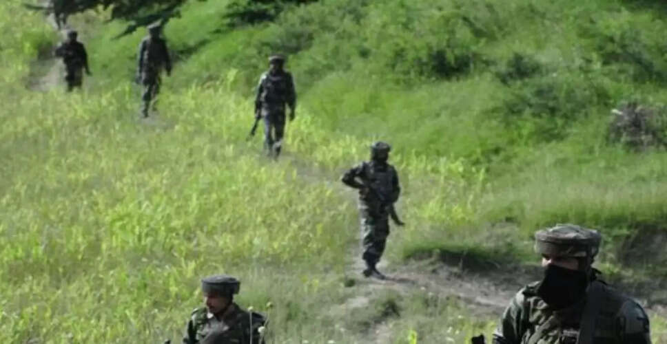 कुलगाम में सुरक्षा बलों ने आतंकवादी को किया ढेर, अभियान जारी