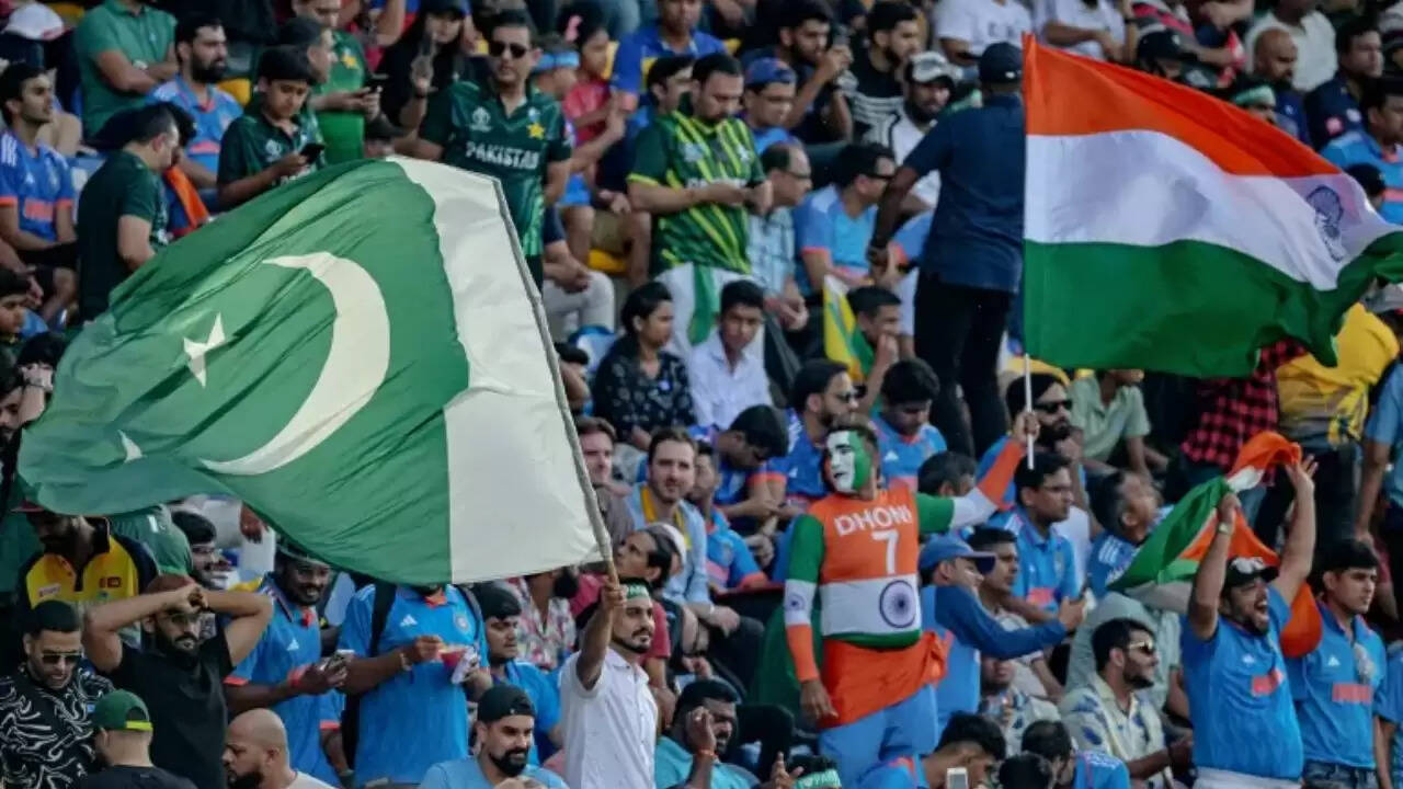 आयरलैंड की टीम ने पाकिस्तान के खिलाफ 3 T20I मैचों के लिए 14 खिलाड़ियों की घोषणा की