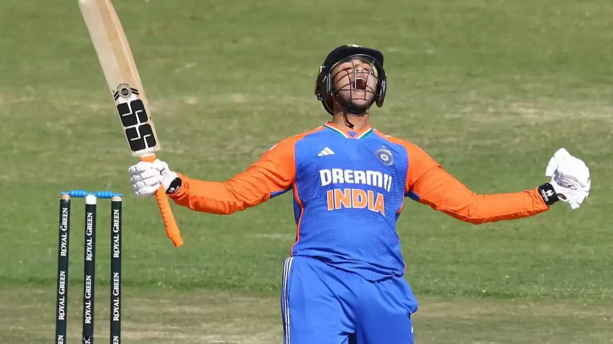 अभिषेक शर्मा की धमाकेदार पारी ने खत्म किया एक ओपनर का करियर