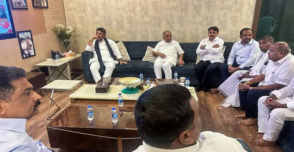 कर्नाटक में नई सरकार के गठन की तैयारी, मंत्रिमंडल की चर्चा जारी