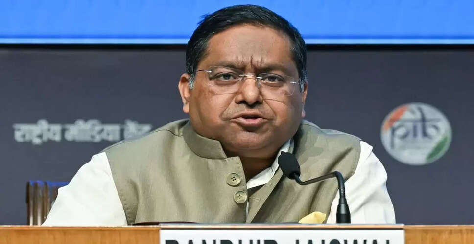 भारत की ऊर्जा सुरक्षा के लिए विविध स्रोतों से तेल खरीदने की योजना