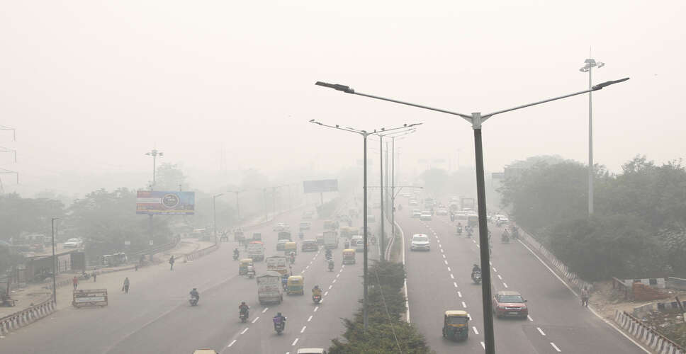 दिल्ली की हवा अब भी 'बेहद खराब'