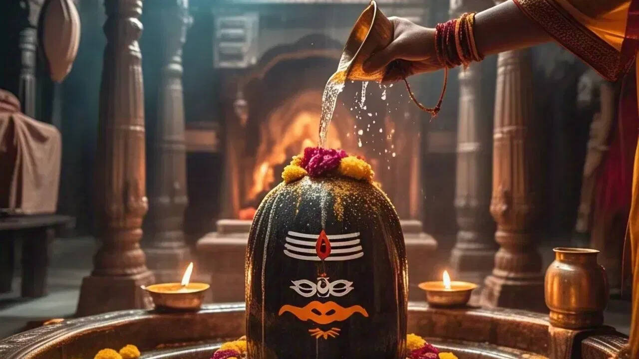 सर्व पितृ अमावस्या 2025: पितृ दोष से मुक्ति के लिए विशेष उपाय