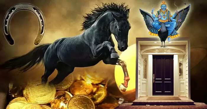 घर के दरवाजे पर घोड़े की नाल लगाने के लाभ