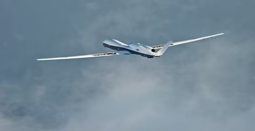 अमेरिकी नौसेना के जासूसी ड्रोन का समुद्र में दुर्घटनाग्रस्त होना: सुरक्षा चिंताएँ बढ़ीं