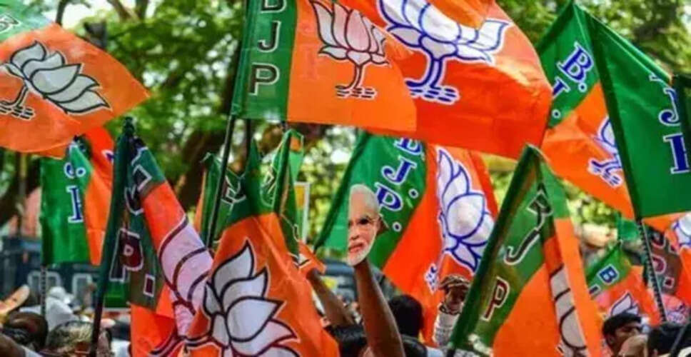 मणिपुर में भाजपा के 43 सदस्यों ने दिया इस्तीफा, मोदी की यात्रा से पहले का घटनाक्रम