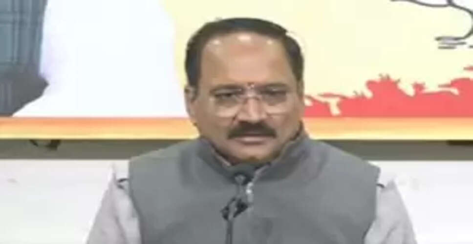 सत्ता जाने के डर से अपना मानसिक संतुलन खो बैठे हैं केजरीवाल : वीरेंद्र सचदेवा