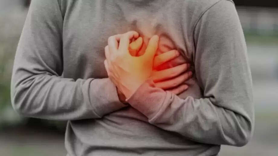 जानें, आपकी थाली में कौन सी सफेद चीजें हैं हार्ट के लिए हानिकारक