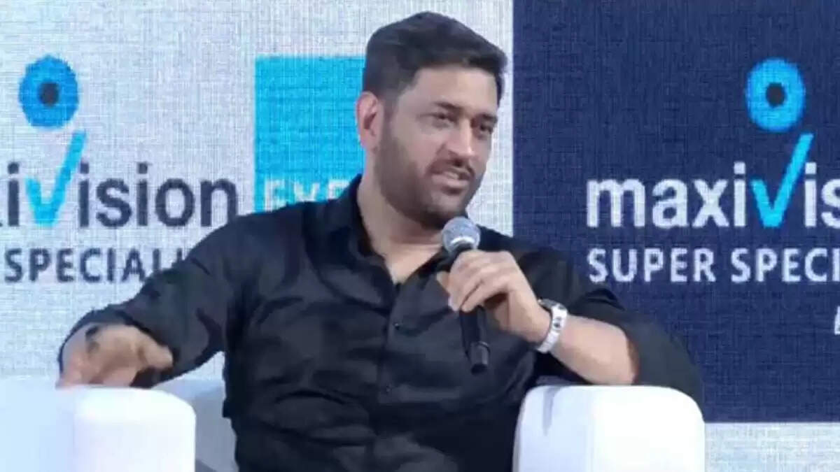धोनी ने आईपीएल 2026 से पहले संन्यास की बात की