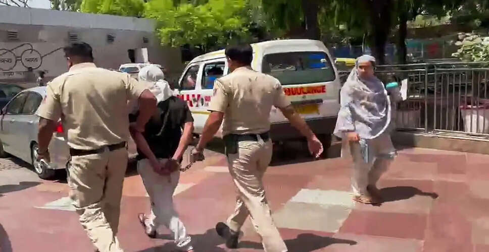 दिल्ली में IRS अधिकारी की बेटी की हत्या: आरोपी की गिरफ्तारी और जांच के नए खुलासे