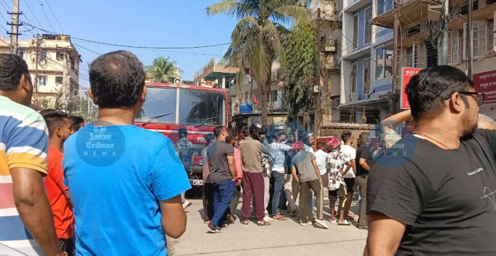 गुवाहाटी में भीषण आग से दंपति की मौत