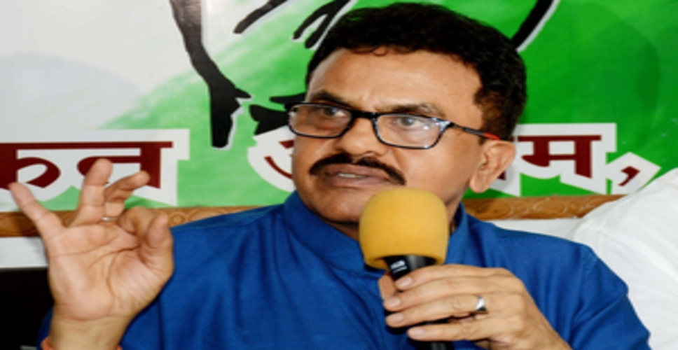 इस्तीफा देने के बाद मुझे पार्टी से निकाला गया : कांग्रेस से निष्कासित संजय निरुपम