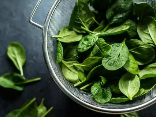 सावन में खाने के लिए खतरनाक सब्जियाँ: जानें कैसे बचें