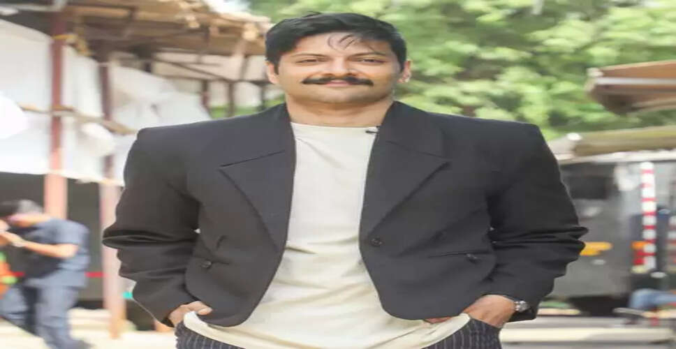अनुराग बसु की बहुत सी बातें बिना कहे समझ जाता हूं : अली फजल