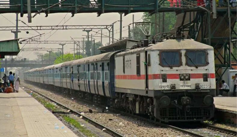 रायपुर और नागपुर मंडल की ट्रेनों में 26 से 29 दिसंबर तक रद्दीकरण