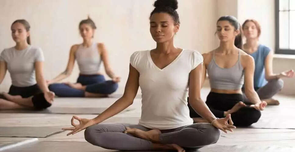 योग के लाभ और सावधानियाँ: स्वस्थ जीवन के लिए आवश्यक टिप्स