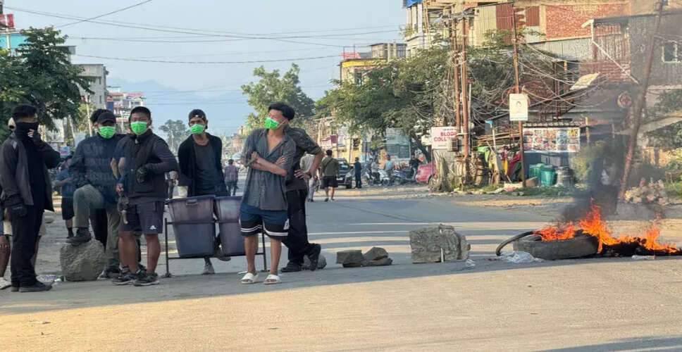 मणिपुर में तनाव के बीच बंद का अस्थायी निलंबन