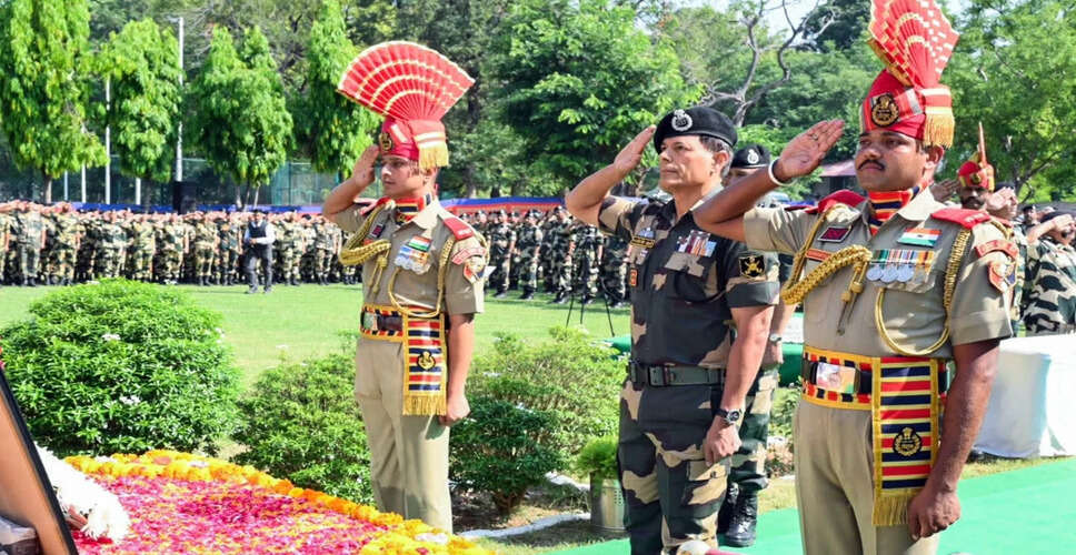 जम्मू-कश्मीर में बीएसएफ प्रमुख ने सुरक्षा स्थिति की समीक्षा की
