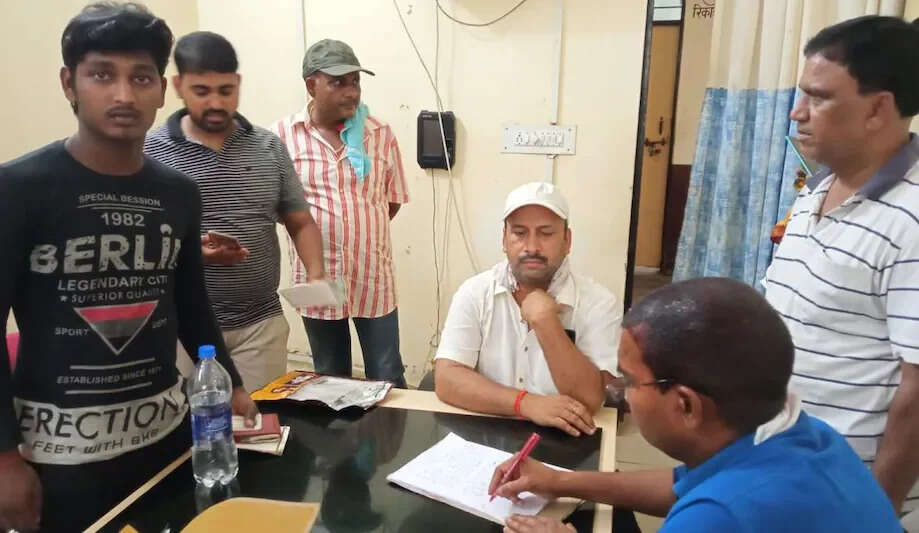 एक बेटे की प्रेरणादायक कहानी: मां का मंगलसूत्र बेचकर पिता का चालान भरा