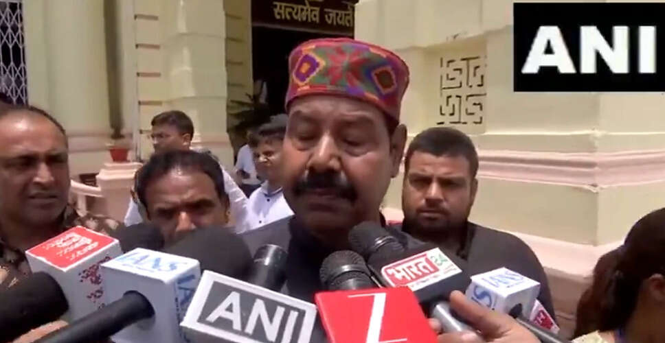 बिहार विधानसभा में हंगामे के बीच तेजस्वी यादव का भाषण