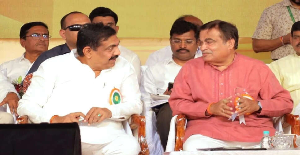 महाराष्ट्र में एनसीपी में सियासी हलचल: जयंत पाटिल का इस्तीफा और नई नेतृत्व की चर्चा