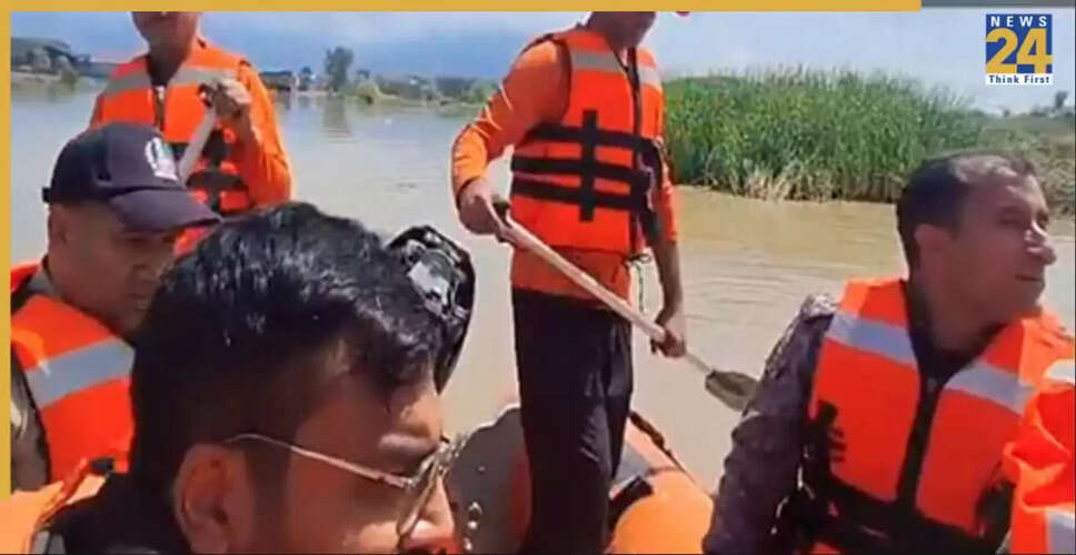 जम्मू-कश्मीर में बाढ़ प्रभावित क्षेत्रों में बचाव कार्य जारी