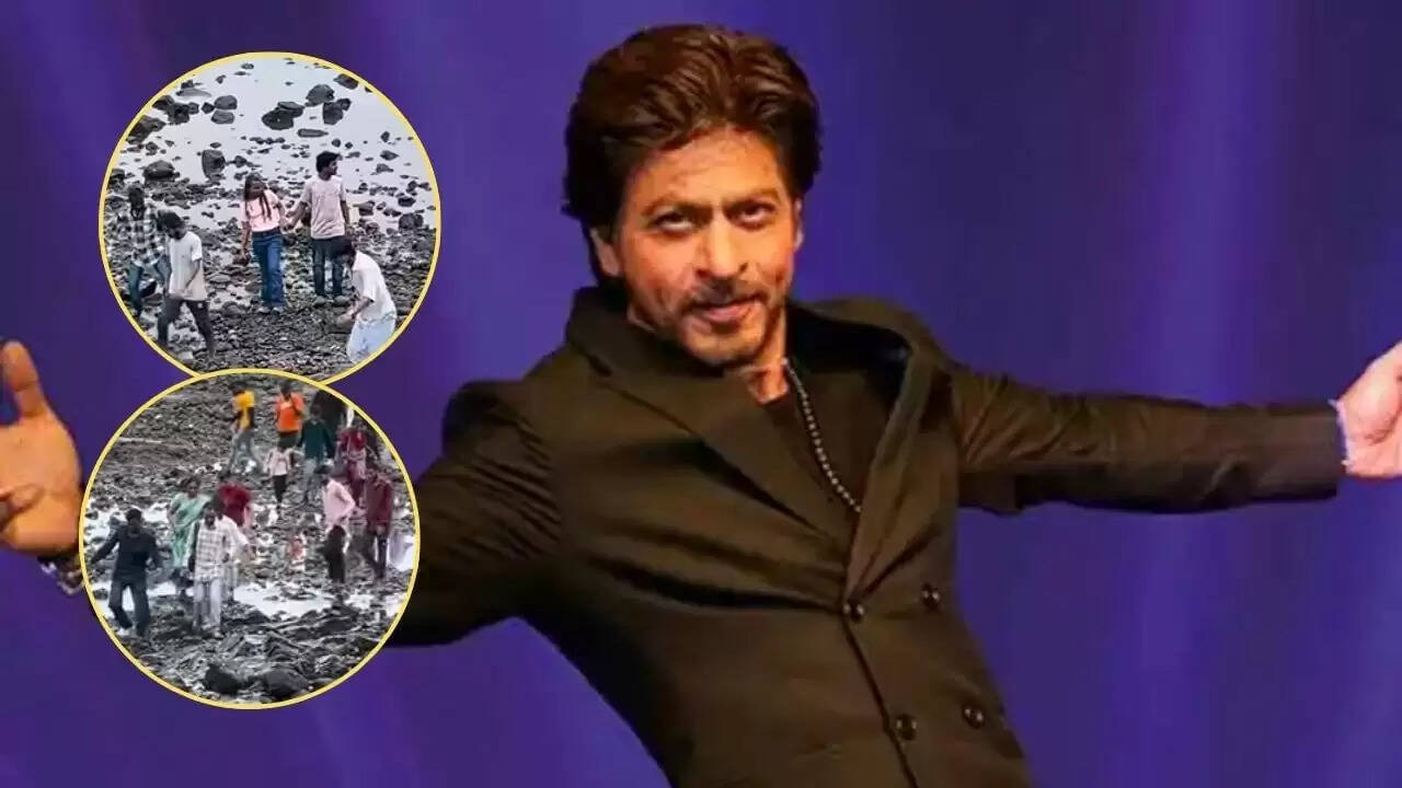 शाहरुख खान के जन्मदिन पर फैंस ने अपनाए अनोखे तरीके, मन्नत के बाहर जुटी भीड़