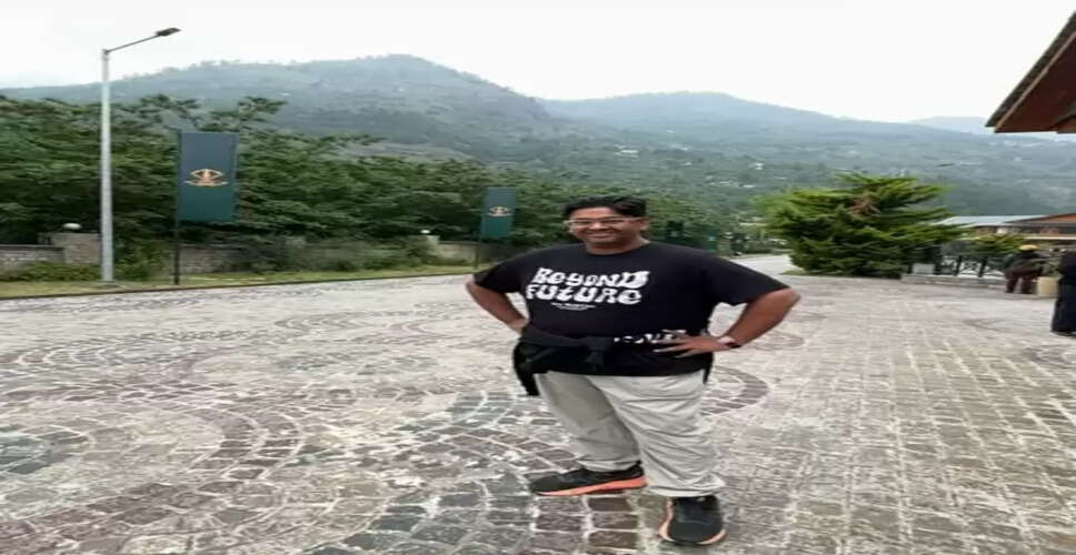 लेखक से निर्देशक तक का सफर, मिलाप जावेरी ने 'मस्ती 4' की शूटिंग का किया आगाज
