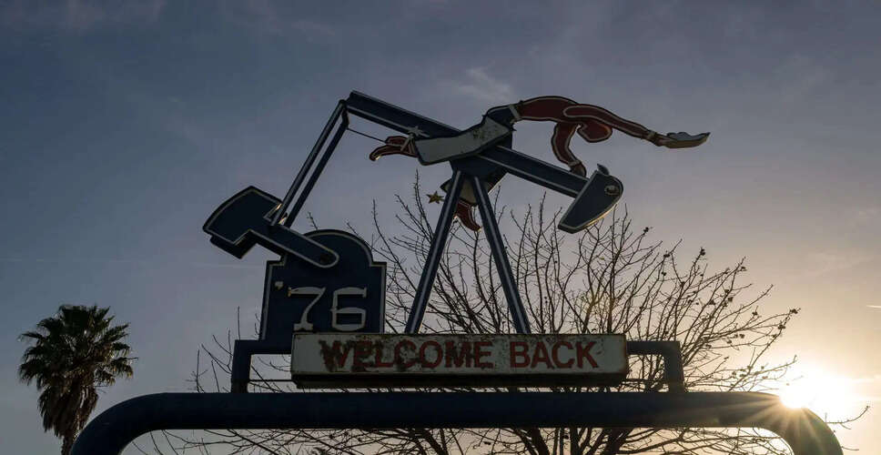 ईरान की तेल भंडारण समस्या: युद्ध के बीच संकट में