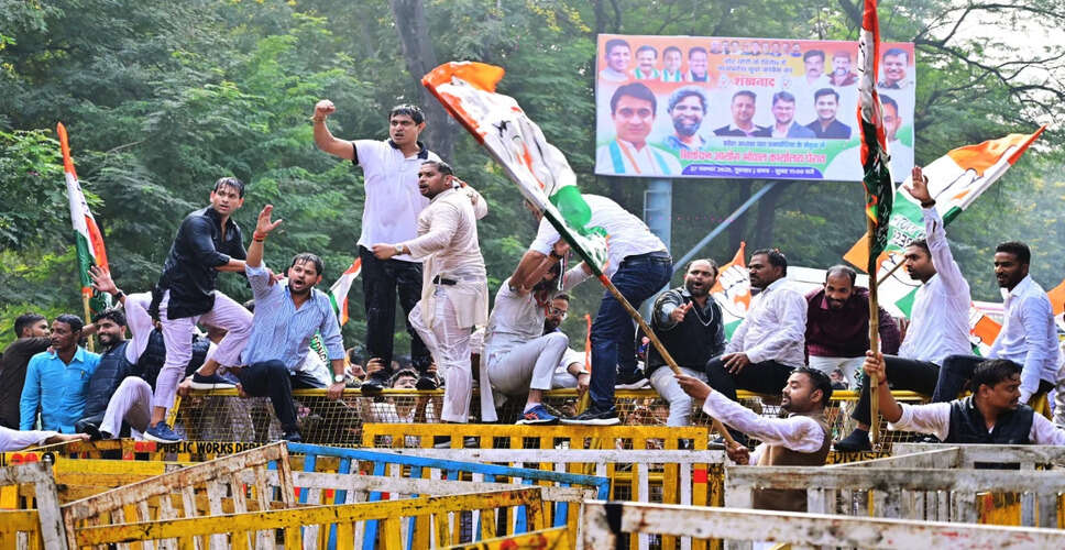 दिल्ली में एआई इम्पैक्ट समिट के विरोध प्रदर्शन में युवा कांग्रेस के अध्यक्ष की गिरफ्तारी