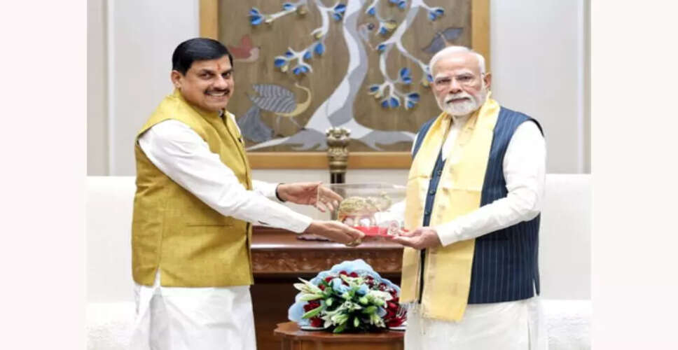 मध्य प्रदेश के जल संरक्षण प्रयासों पर प्रधानमंत्री मोदी से चर्चा