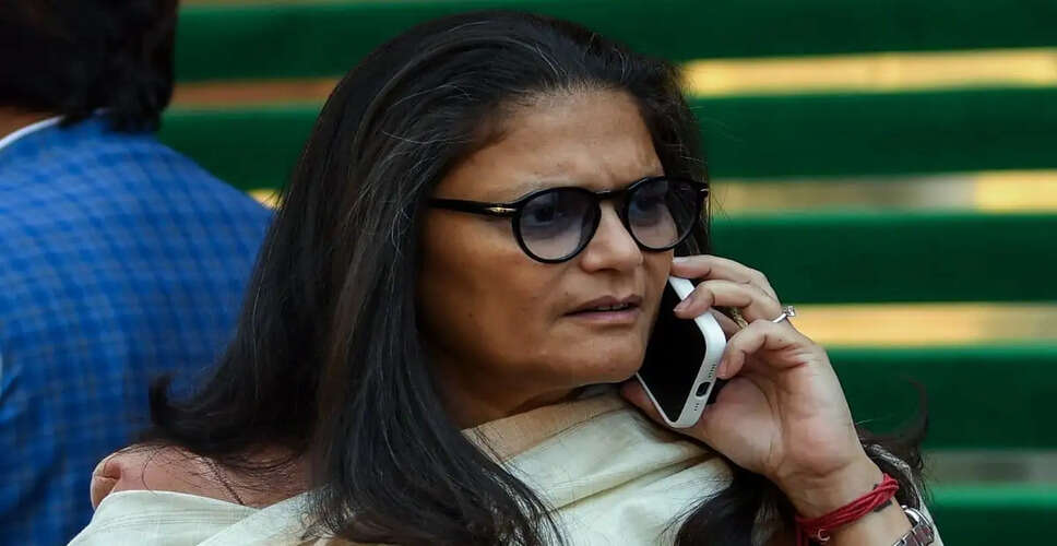 TMC में बढ़ती बगावत: सुष्मिता देव का इस्तीफा और ममता बनर्जी की चुनौतियाँ
