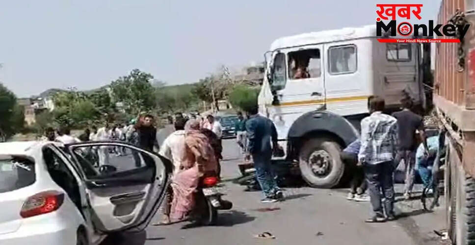 राजसमंद में सड़क दुर्घटना: तेज रफ्तार ट्रेलर ने परिवार को कुचला, तीन की मौत