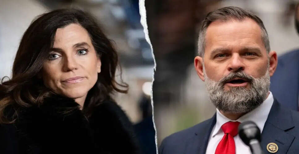 नैन्सी मेस ने कोरी मिल्स के खिलाफ अभियान तेज किया