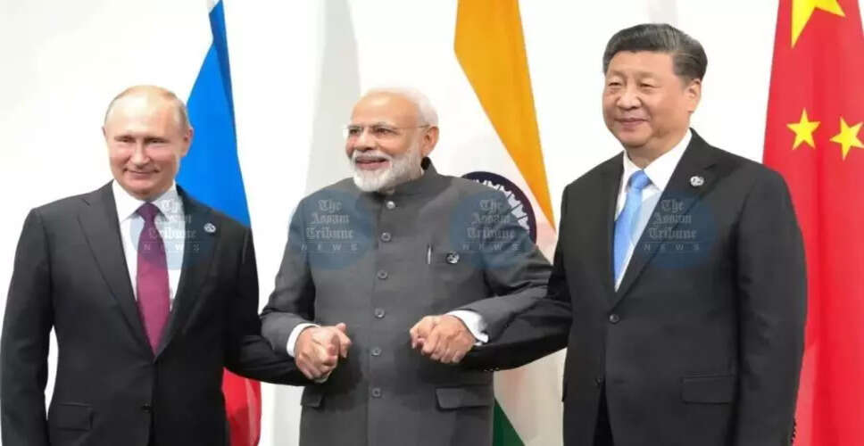 चीन ने रूस-भारत-चीन त्रिकोण के पुनर्जीवित करने का समर्थन किया