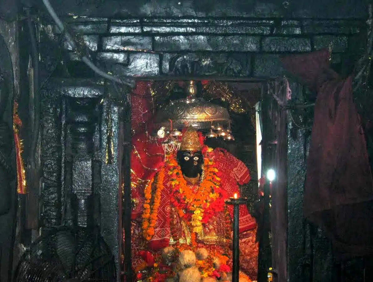 छत्तीसगढ़ का मां दंतेश्वरी मंदिर: नवरात्रि की विशेष पूजा स्थल
