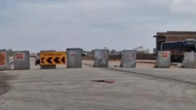 रीवा में पुल में दरार से ट्रैफिक संकट, वैकल्पिक मार्गों की जरूरत