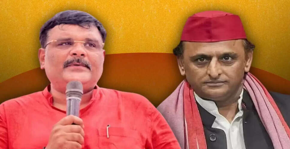 कन्नौज में 3 लाख वोटरों के नाम कटने का दावा, पूर्व सांसद ने उठाए सवाल