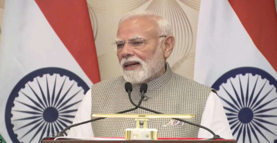 प्रधानमंत्री मोदी का उत्तर प्रदेश और उत्तराखंड दौरा: मॉरीशस के पीएम से मुलाकात