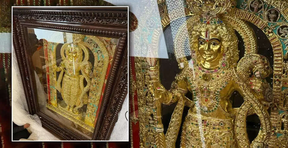 कर्नाटक से अयोध्या पहुंची भगवान राम की भव्य मूर्ति