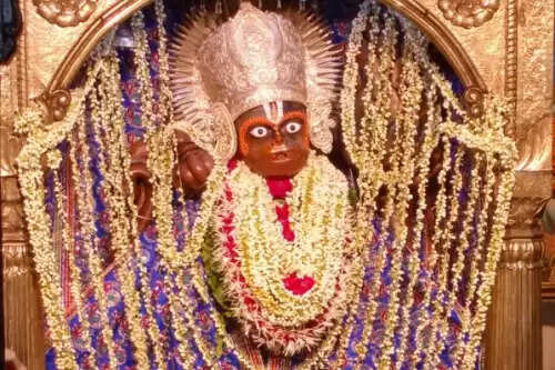 हनुमान जी को प्रसन्न करने के सरल उपाय: मंगलवार के विशेष टोटके