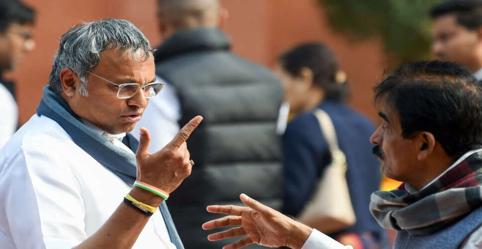 कांग्रेस नेता ने केंद्र पर आतंकवादी हमलों की जवाबदेही न तय करने का आरोप लगाया