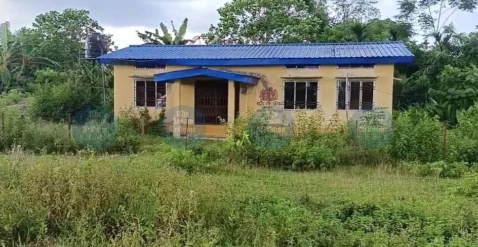 मार्घेरिटा में बंद स्वास्थ्य केंद्रों की स्थिति पर चिंता