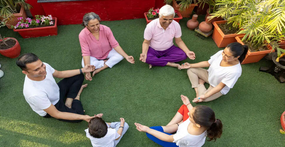 60 के बाद योग: सेवानिवृत्ति के बाद जीवन में नई दिशा