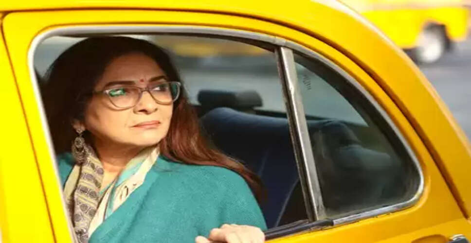 अनुपम खेर और मेरे बीच 'गिव एंड टेक' वाला रिश्ता : नीना गुप्ता