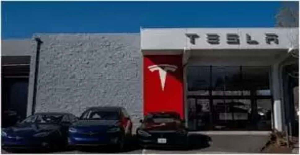 Tesla का नया शोरूम दिल्ली में खुला, ग्राहकों को मिलेगी नई सुविधाएं