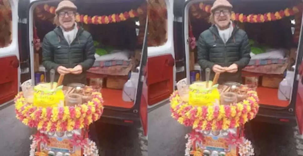 लंदन में भारतीय झालमुड़ी का जादू: एंगस डेनून की कहानी