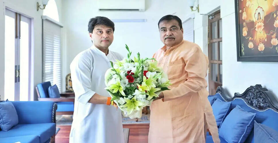 ग्वालियर-आगरा एक्सप्रेसवे परियोजना का केंद्रीय मंत्री सिंधिया ने किया निरीक्षण