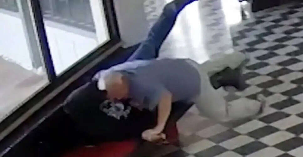 ओक्लाहोमा के प्रिंसिपल ने स्कूल शूटिंग को रोका, बने हीरो